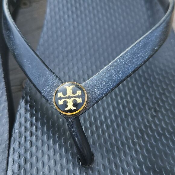 Tory Burch Pueva Platform Flip Flops Black Gold Logo Sandals Size 9 (Approx) - Picture 3 of 9